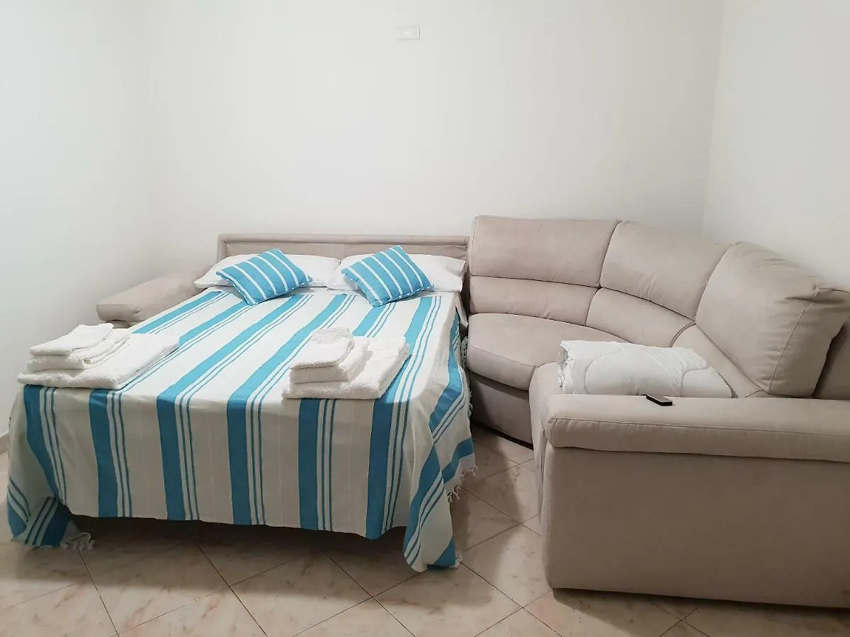 Privatunterkunft Ferienwohnung Le Due Isole Olbia