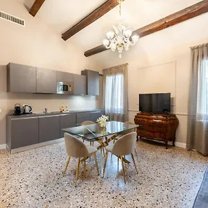 San Vio Palace Luxury Venedig